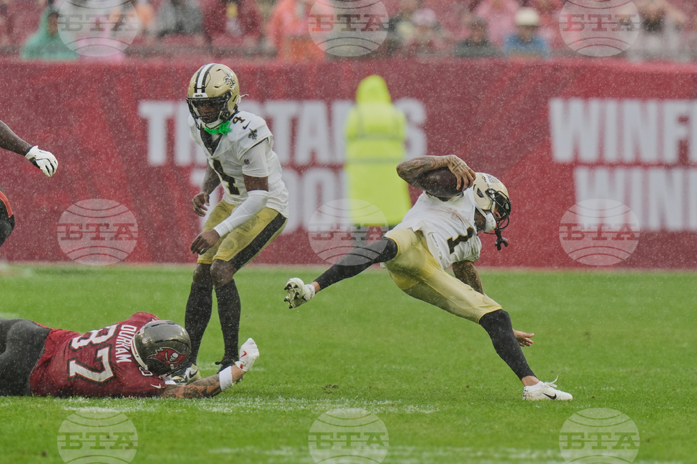 Saints Buccaneers Football