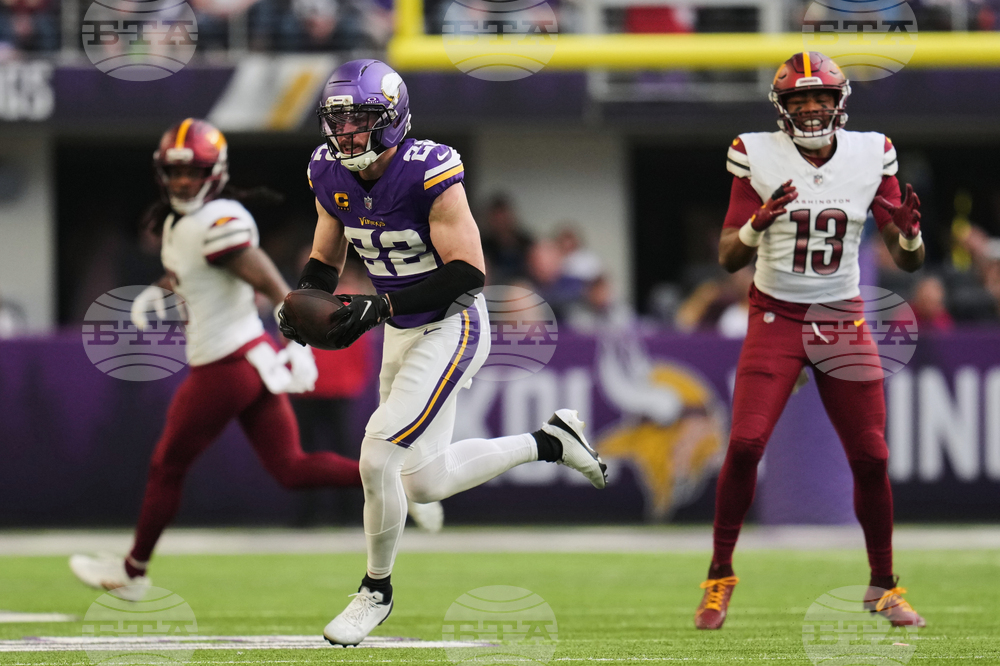 Commanders Vikings Football