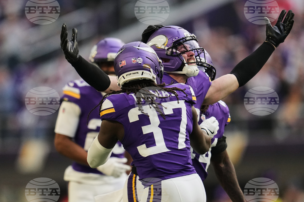 Commanders Vikings Football