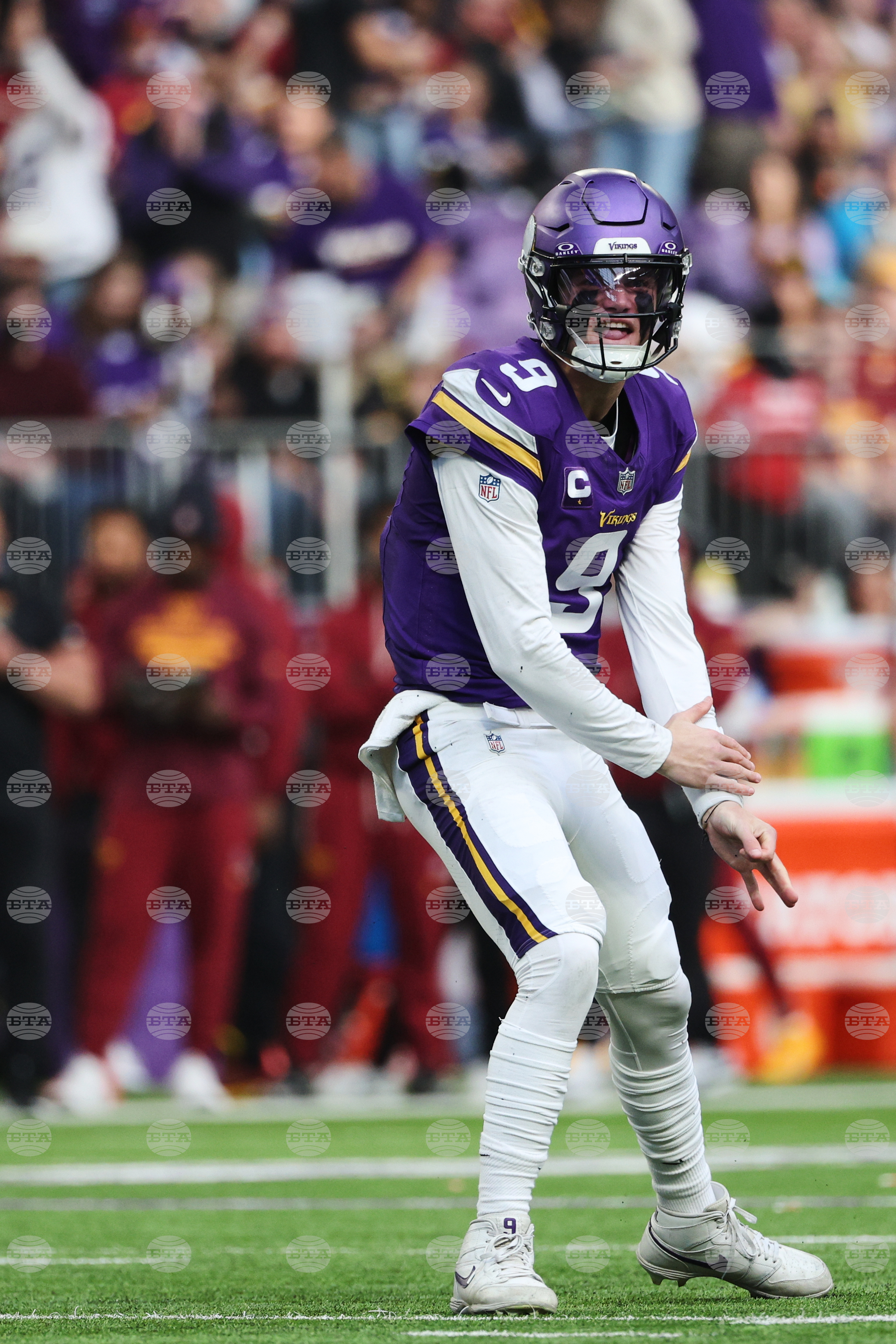 Commanders Vikings Football