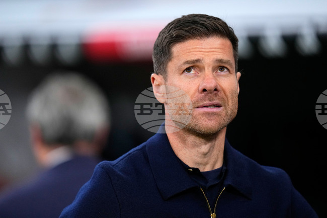 Ръководството на Реал Мадрид е провело среща за бъдещето на треньора Шаби Алонсо