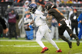 Titans Browns Football