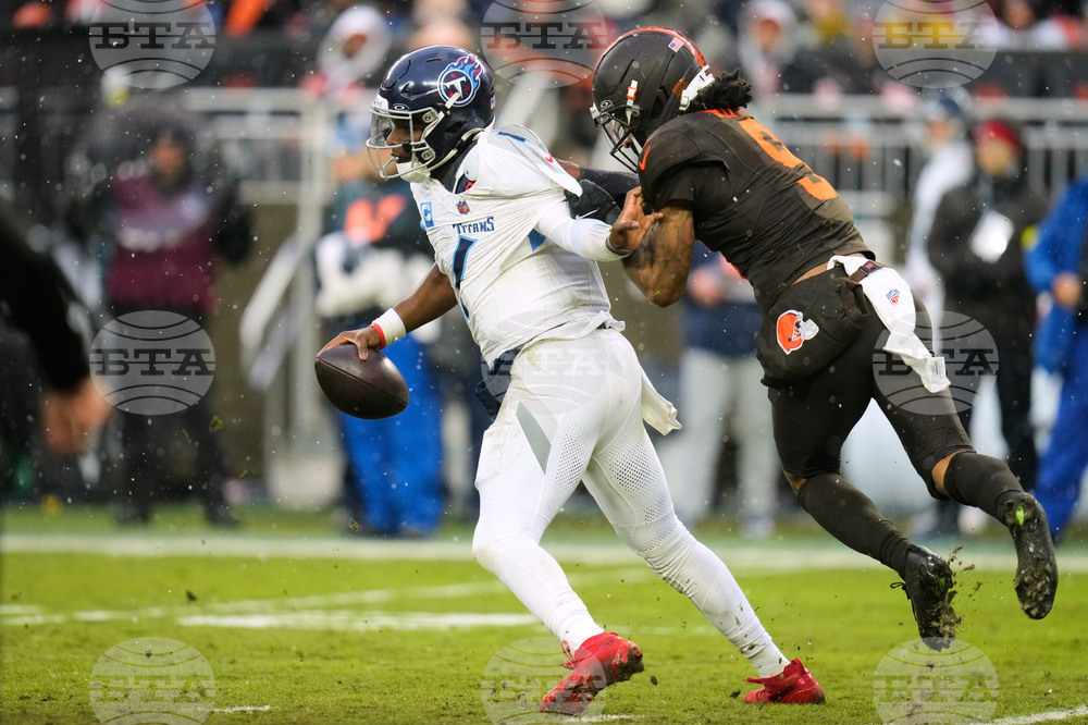 Titans Browns Football