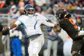 APTOPIX Titans Browns Football