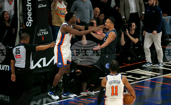 Гардът на Орландо Дезмънд Бейн е глобен от НБА с 35 хиляди долара за замерване на опонент с топката