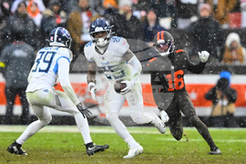 Titans Browns Football