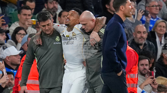 Защитникът на Реал Мадрид Едер Милитао отново е контузен