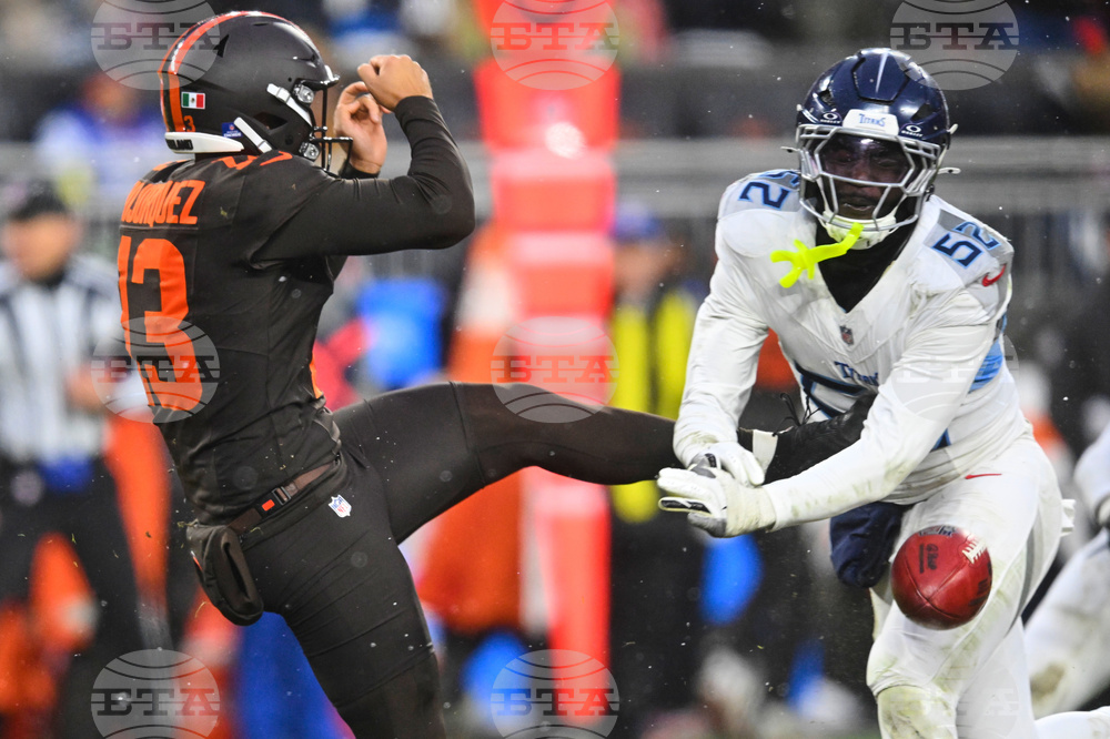 APTOPIX Titans Browns Football