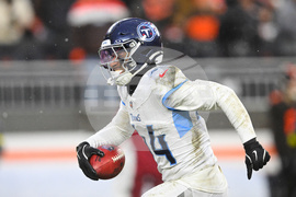 Titans Browns Football