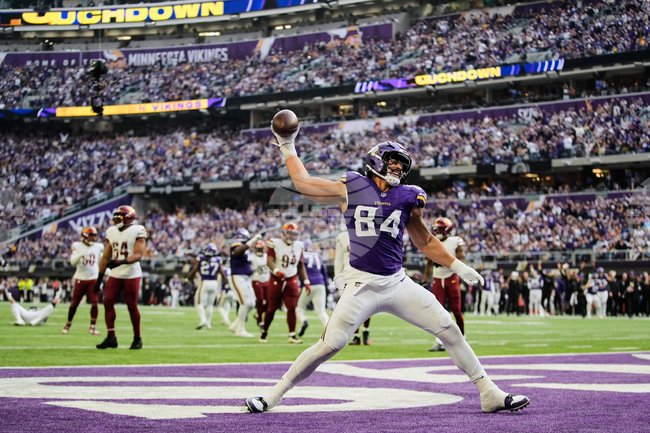 APTOPIX Commanders Vikings Football