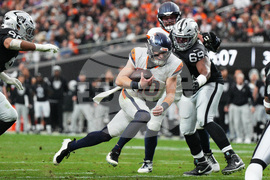 Broncos Raiders Football
