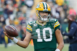 Bears Packers Football