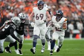 Broncos Raiders Football