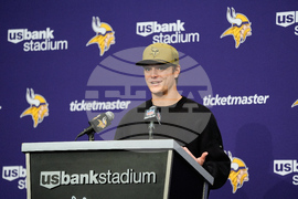 Commanders Vikings Football