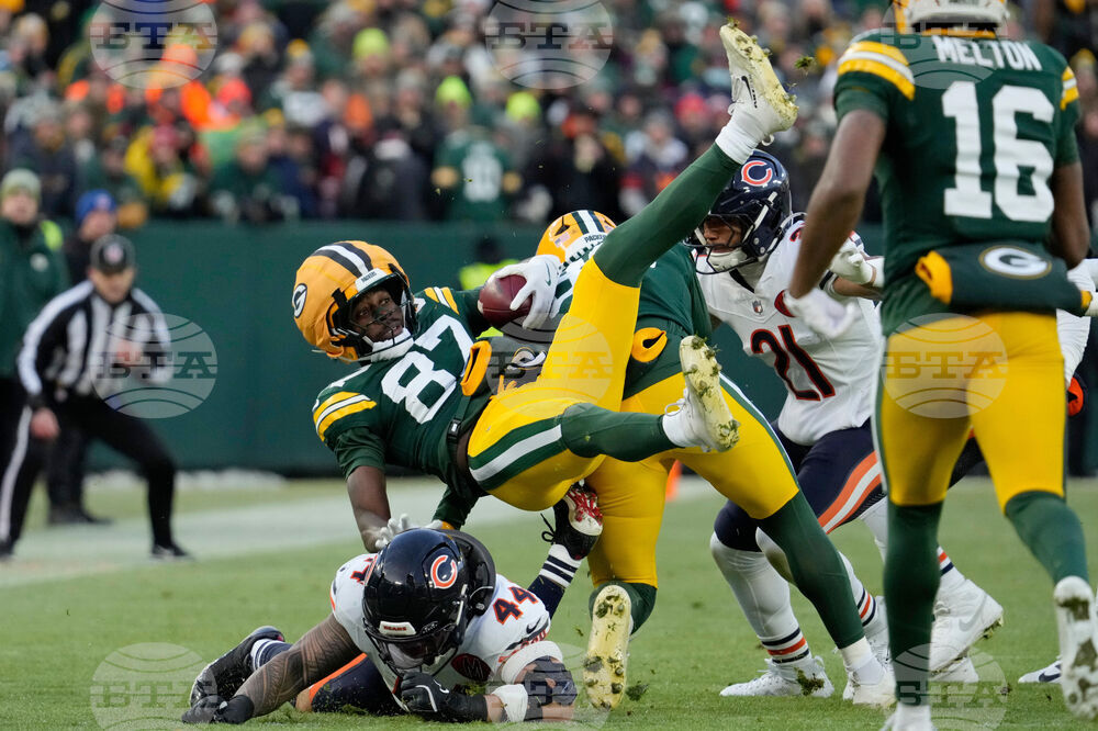 Bears Packers Football
