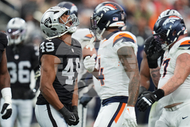 Broncos Raiders Football