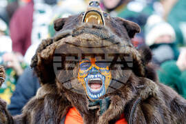 Bears Packers Football