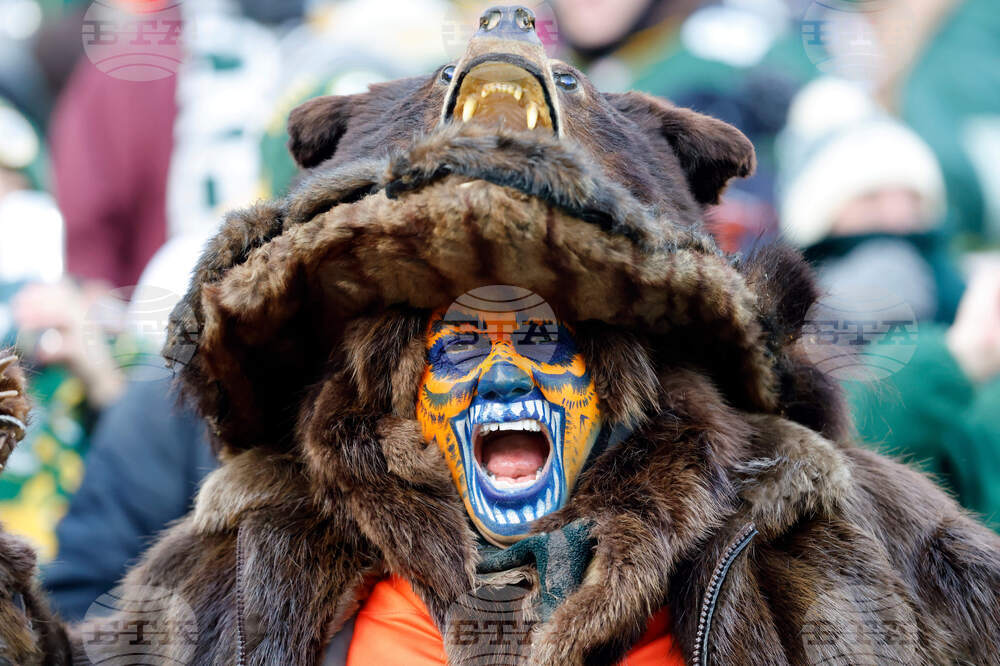 Bears Packers Football