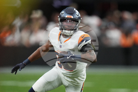 Broncos Raiders Football