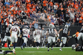 Broncos Raiders Football
