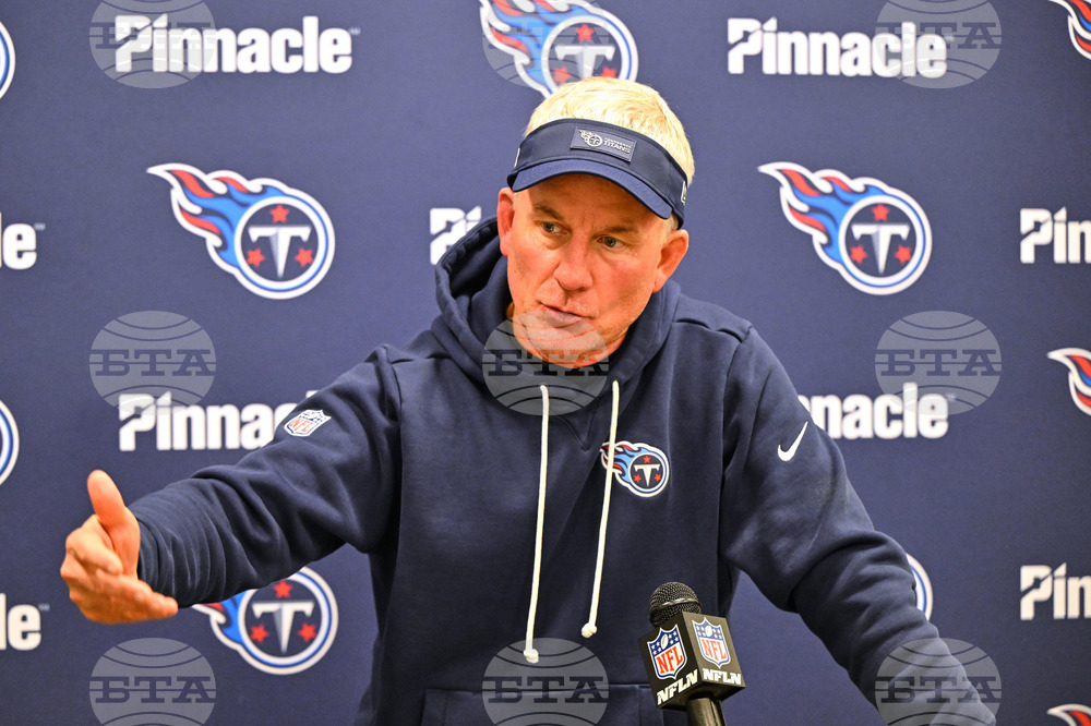 Titans Browns Football