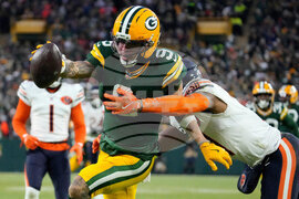 Bears Packers Football