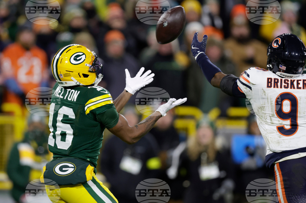 Bears Packers Football