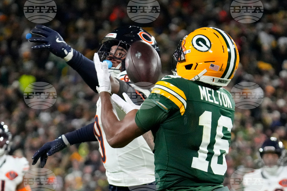 Bears Packers Football