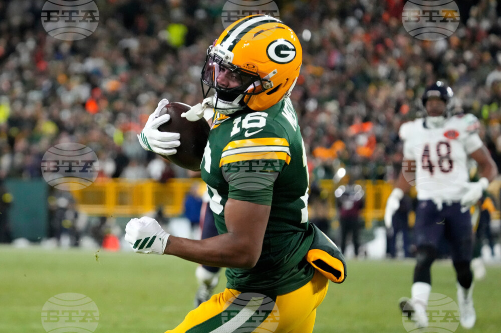 Bears Packers Football