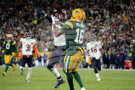 Bears Packers Football