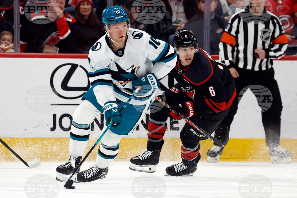Sharks Hurricanes Hockey