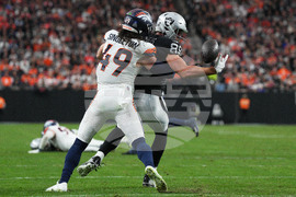 Broncos Raiders Football