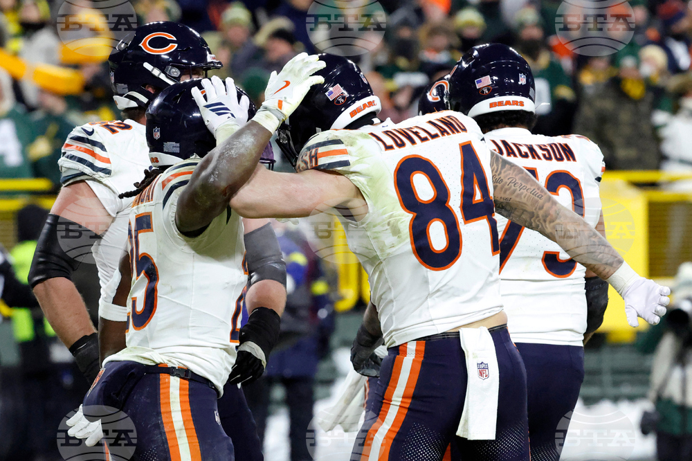 Bears Packers Football