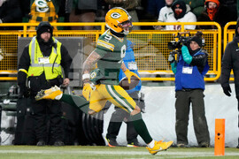 Bears Packers Football