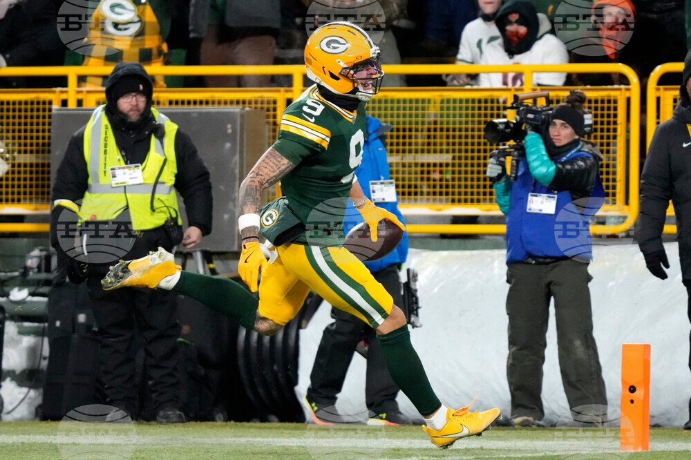 Bears Packers Football