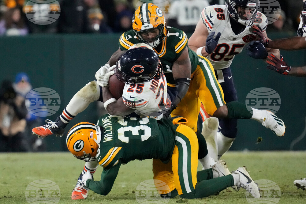 Bears Packers Football