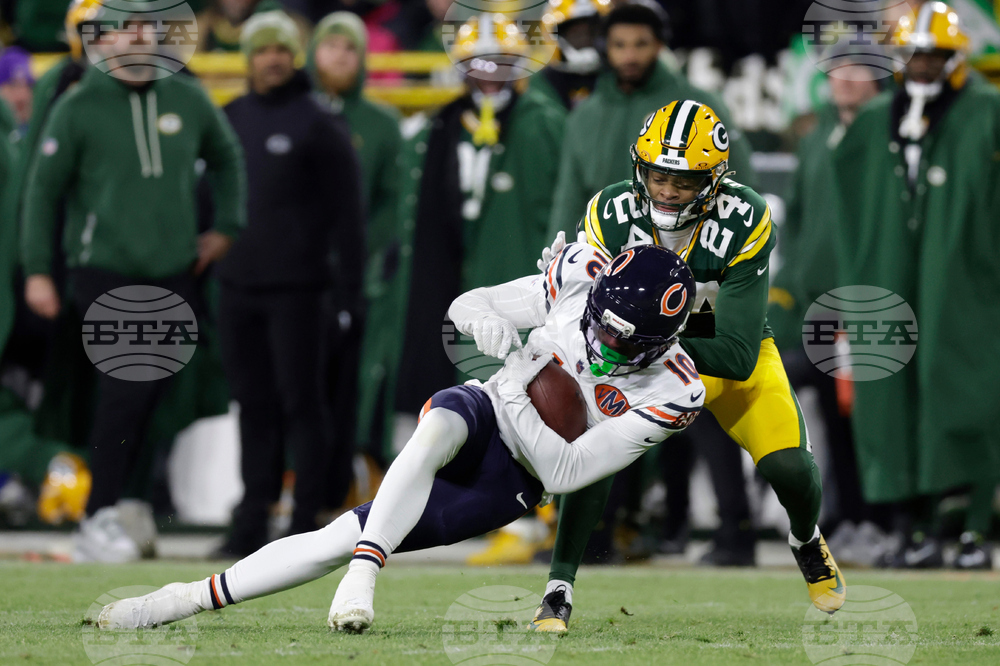 Bears Packers Football