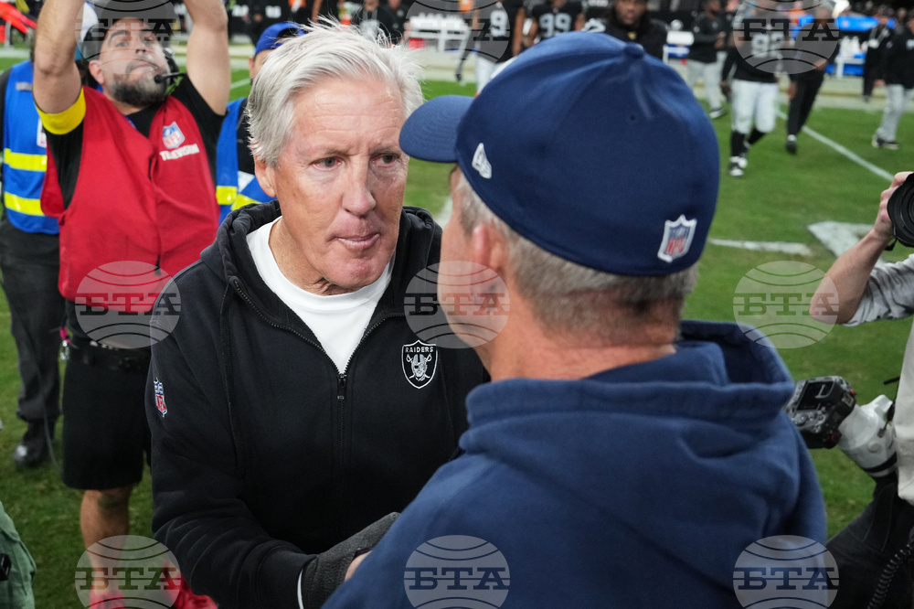 Broncos Raiders Football