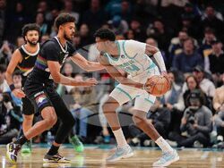 Nuggets Hornets Basketball