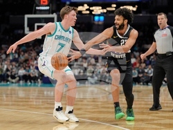 Nuggets Hornets Basketball