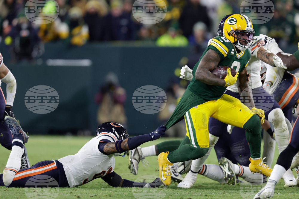 Bears Packers Football