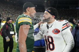 Bears Packers Football