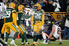 Bears Packers Football