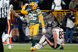 Bears Packers Football