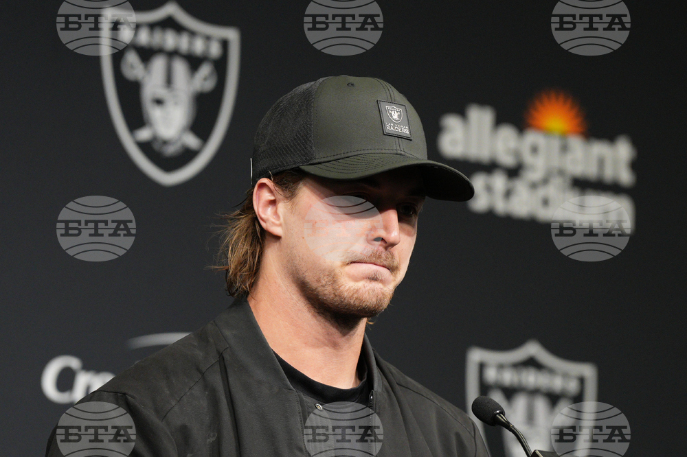 Broncos Raiders Football