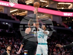 Nuggets Hornets Basketball