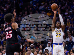 Lakers 76ers Basketball