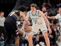 Nuggets Hornets Basketball