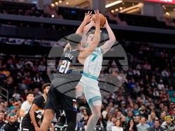 Nuggets Hornets Basketball