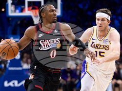 Lakers 76ers Basketball